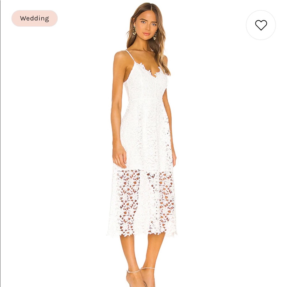 ASTR THE LABEL XS Gorgeous White Lace Dress only worn once!!!!!